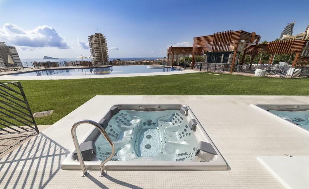 Sunset Drive Resort&Spa Benidorm Exterior foto